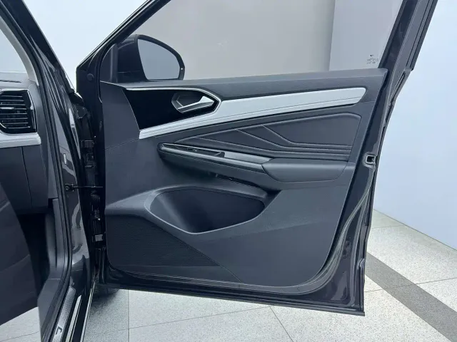 Jetta VS7 — Фото автомобиля 20