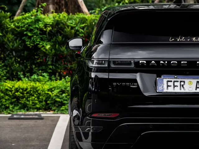 Land Rover Range Rover Evoque — Фото автомобиля 25