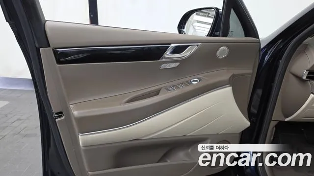 Genesis GV80 2.5T Бензин AWD — Фото автомобиля 22