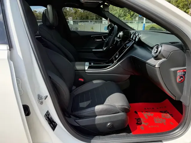Mercedes-Benz C-Class — Фото автомобиля 18
