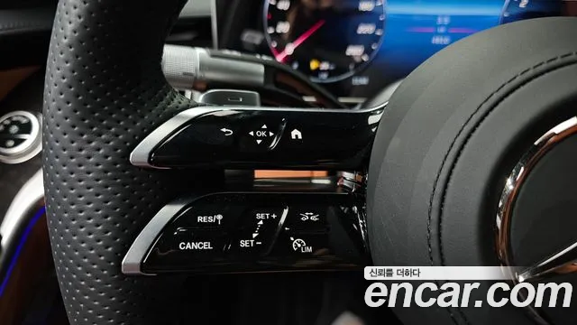 Mercedes-Benz S-Class — Фото автомобиля 25