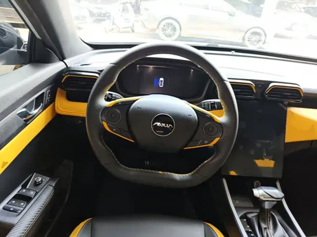 Dongfeng Yixuan — Фото автомобиля 10