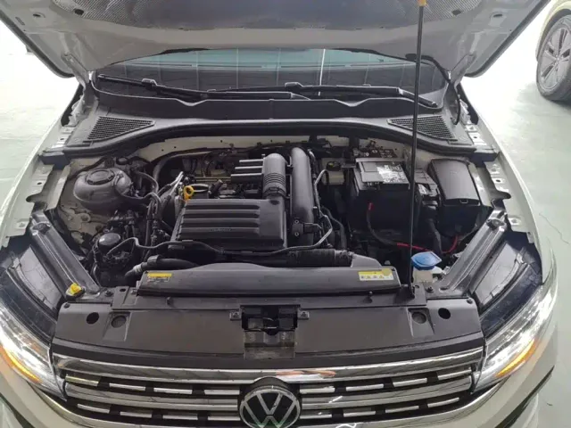 Volkswagen Bora 2025 Facelift 200TSI DSG Navigation Edition — Фото автомобиля 19