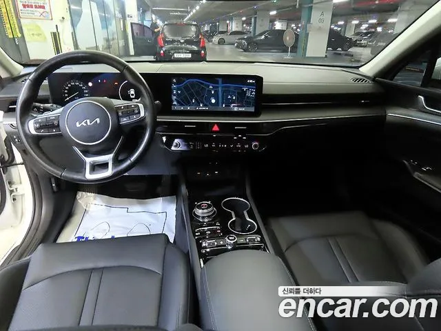 Kia K5 Новый K5 3 поколение 2.0 LPi(Для проката) — Фото автомобиля 7