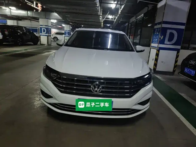 Volkswagen Sagitar — Фото автомобиля 2