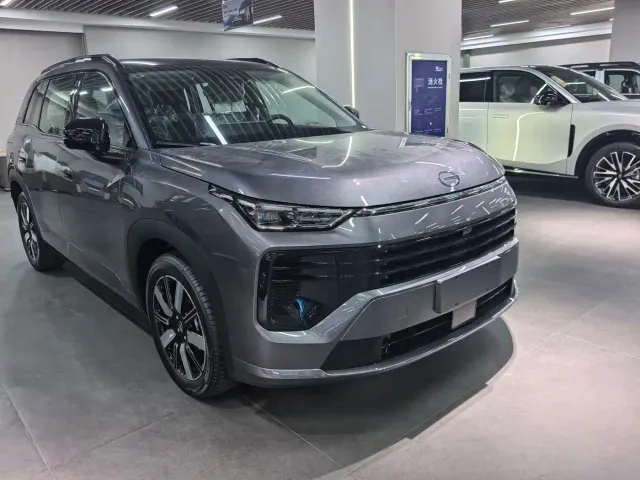 GAC Trumpchi GS4 — Фото автомобиля 3