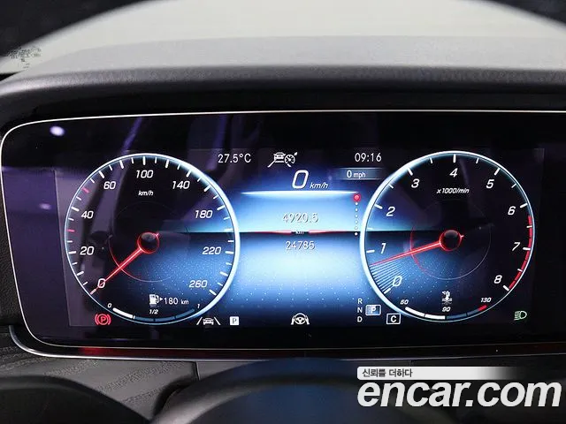 Mercedes-Benz E-Class — Фото автомобиля 3