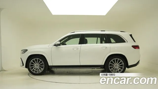 Mercedes-Benz GLS-Class — Фото автомобиля 18