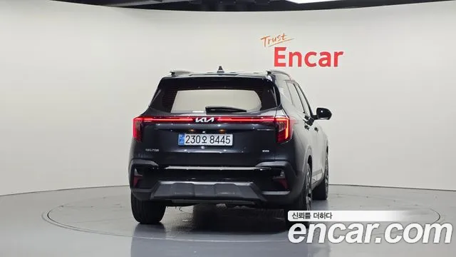 Kia Seltos — Фото автомобиля 4