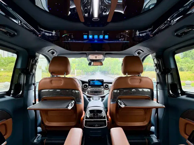 Mercedes-Benz V-Class — Фото автомобиля 13