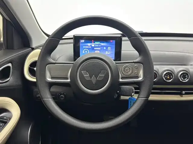 Wuling Bingo — Фото автомобиля 8