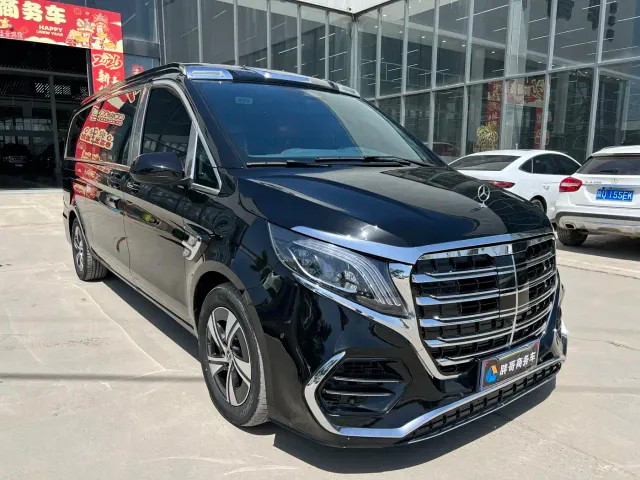 Mercedes-Benz Vito — Фото автомобиля 3