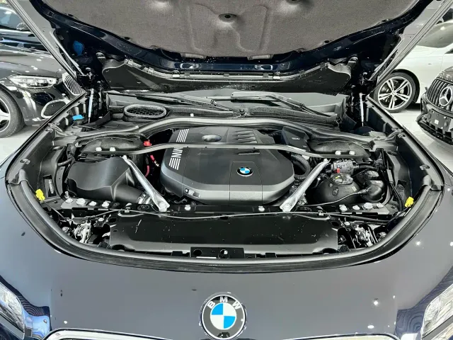 BMW 7 Series — Фото автомобиля 24