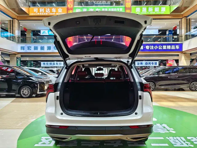 Changan CS75 Plus — Фото автомобиля 16