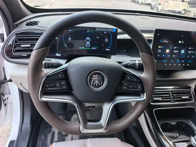 BYD Qin PLUS — Фото автомобиля 12