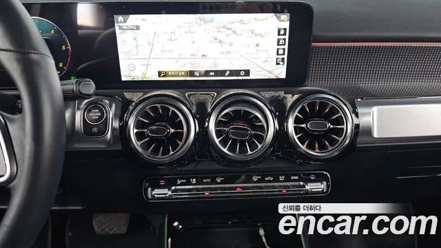 Mercedes-Benz GLB-Class X247 — Фото автомобиля 14