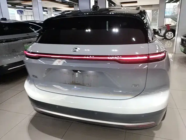 Nio ES6 — Фото автомобиля 5