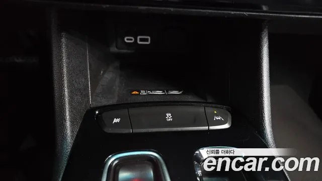 Chevrolet Bolt EV — Фото автомобиля 13