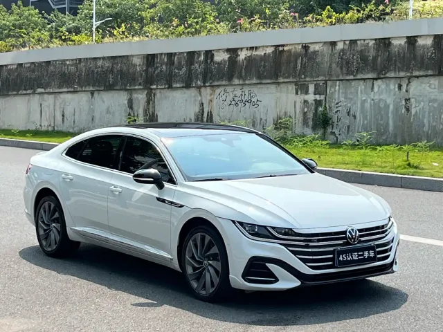 Volkswagen CC — Фото автомобиля 2