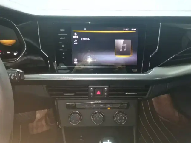 Volkswagen Passat — Фото автомобиля 12