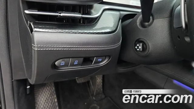 Genesis G90 Бензин 3.5 турбо AWD — Фото автомобиля 23