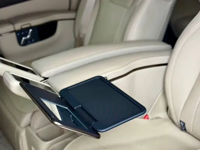 Toyota Alphard — Фото автомобиля 15