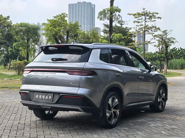 BYD Song Pro — Фото автомобиля 7