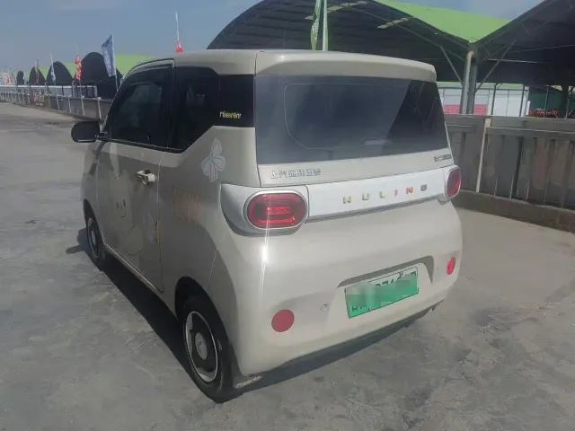 Wuling Hongguang Mini EV — Фото автомобиля 4