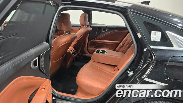 Kia K8 Noblesse — Фото автомобиля 10