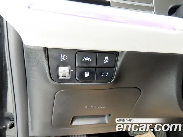 Hyundai Grandeur Grandeur (New) — Фото автомобиля 14