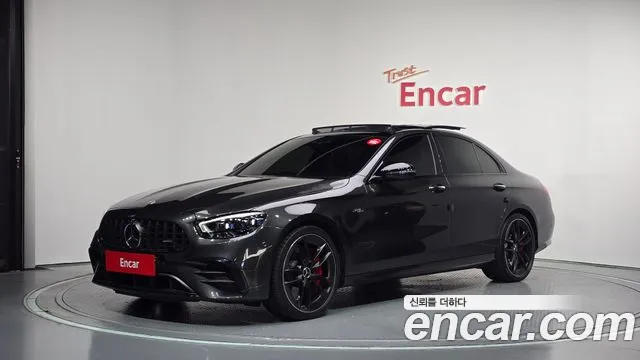Фотография автомобиля — Mercedes-Benz E-Class W213
