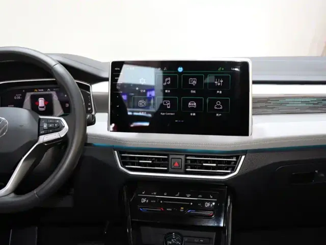 Volkswagen Tayron — Фото автомобиля 14