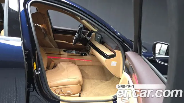 Genesis G90 — Фото автомобиля 11