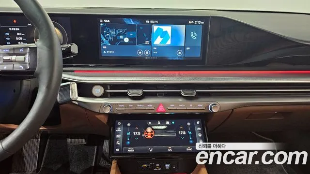 Hyundai Grandeur Grandeur (GN7) 2.5 Бензин 2WD — Фото автомобиля 14