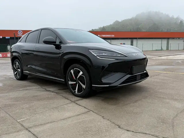 BYD Sealion 07 EV — Фото автомобиля 2