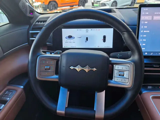 BYD FangChengBao Titanium 7 — Фото автомобиля 8