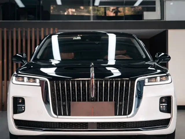 Hongqi H9 — Фото автомобиля 2