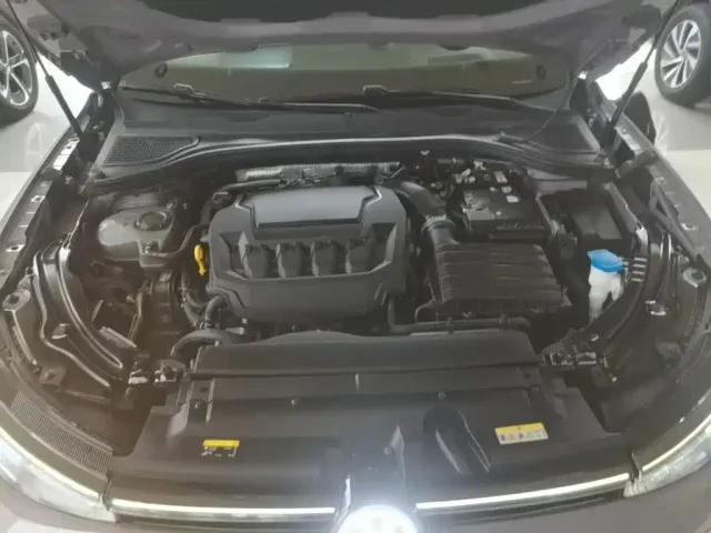 Volkswagen Passat — Фото автомобиля 19