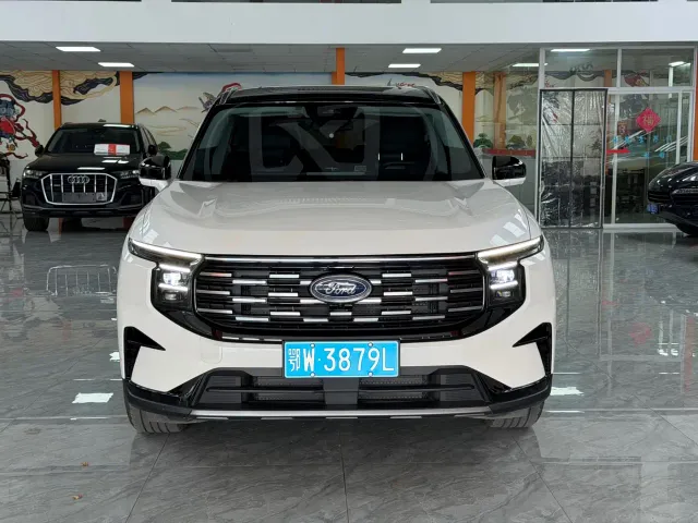 Ford Edge — Фото автомобиля 2