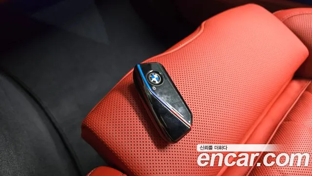 BMW XM — Фото автомобиля 28