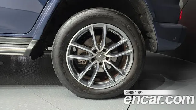 Mercedes-Benz G-Class — Фото автомобиля 19