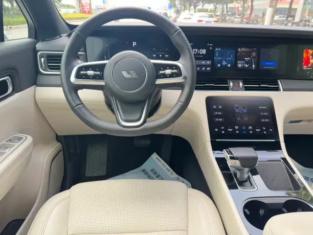 Li Auto ONE — Фото автомобиля 14