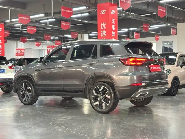 Changan CS75 — Фото автомобиля 7