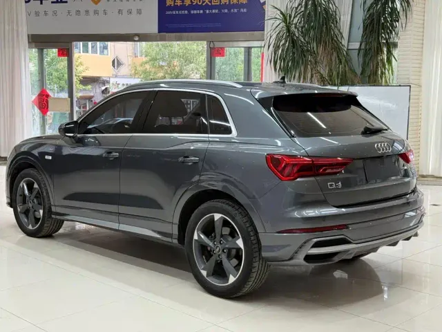 Audi Q3 — Фото автомобиля 6