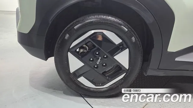 Kia EV3 — Фото автомобиля 5