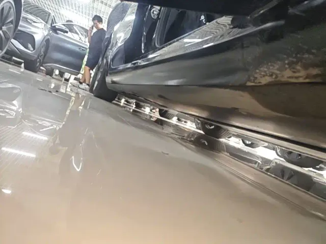 Tesla Model 3 — Фото автомобиля 20
