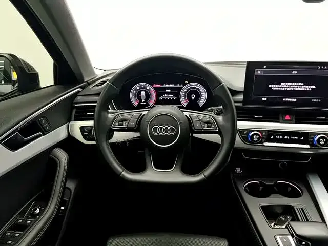 Audi A4L — Фото автомобиля 11