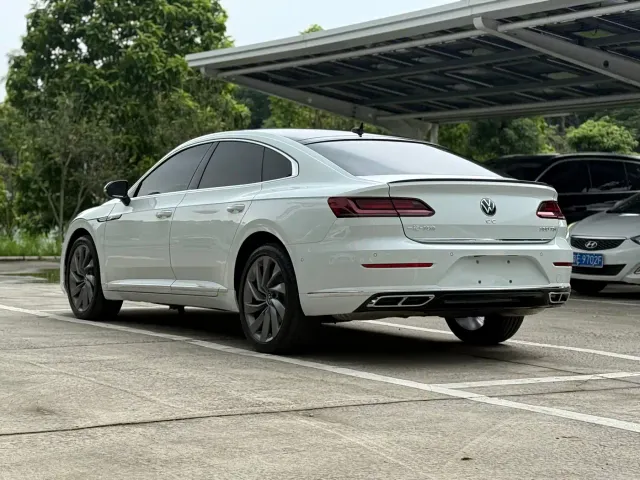 Volkswagen CC — Фото автомобиля 12