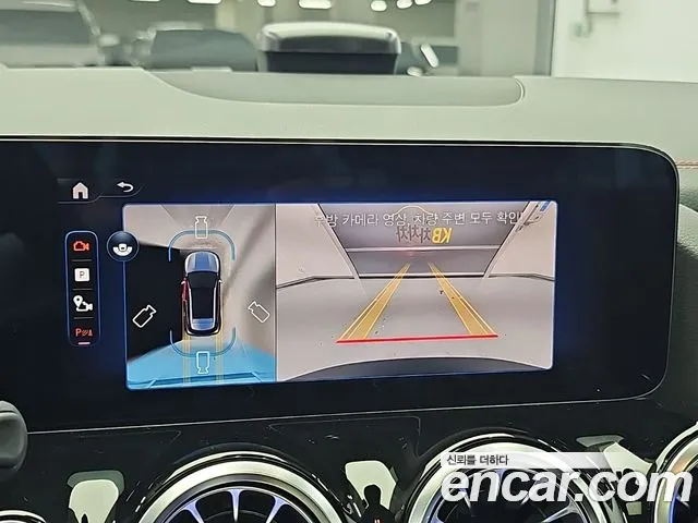 Mercedes-Benz EQA — Фото автомобиля 15