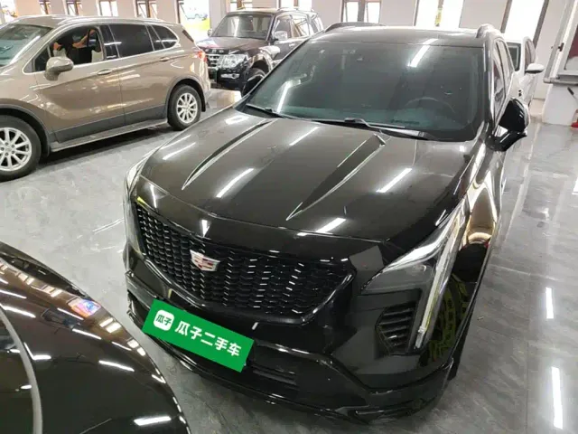 Cadillac XT4 — Фото автомобиля 2